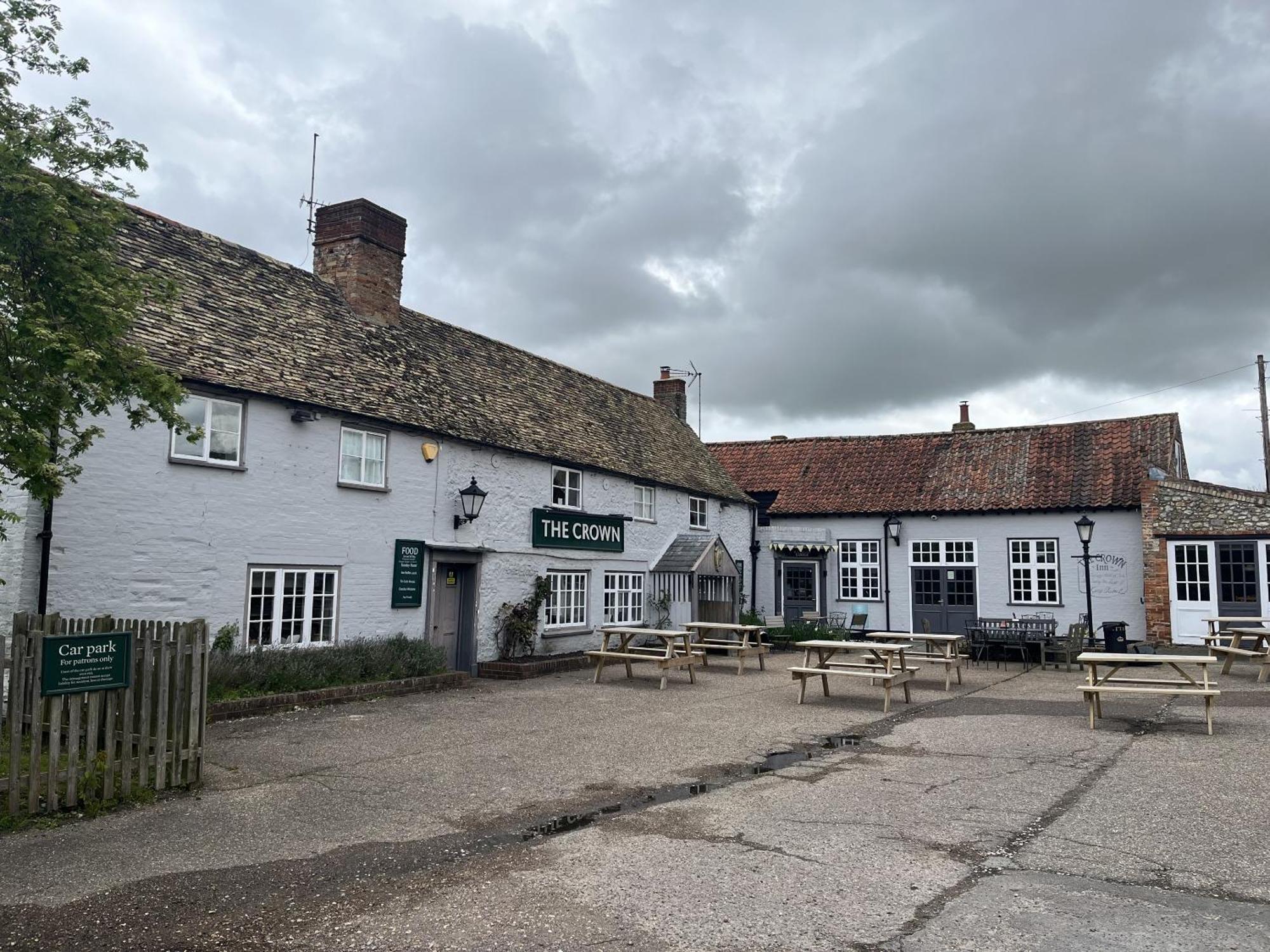 The Crown Inn Gayton  Luaran gambar