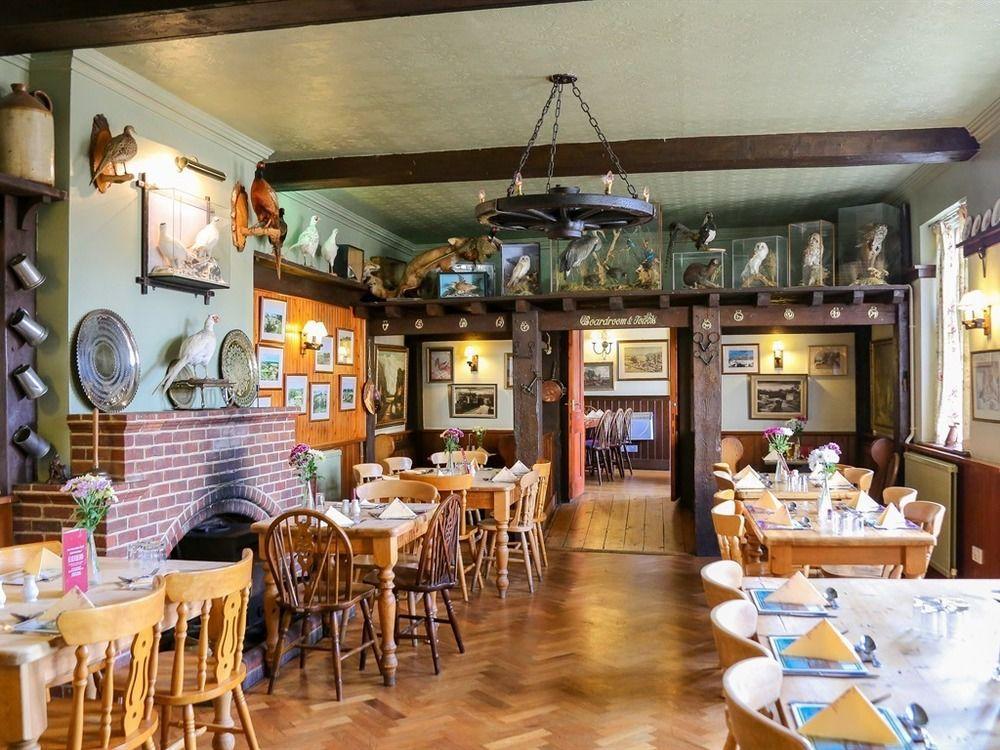 The Crown Inn Gayton  Luaran gambar