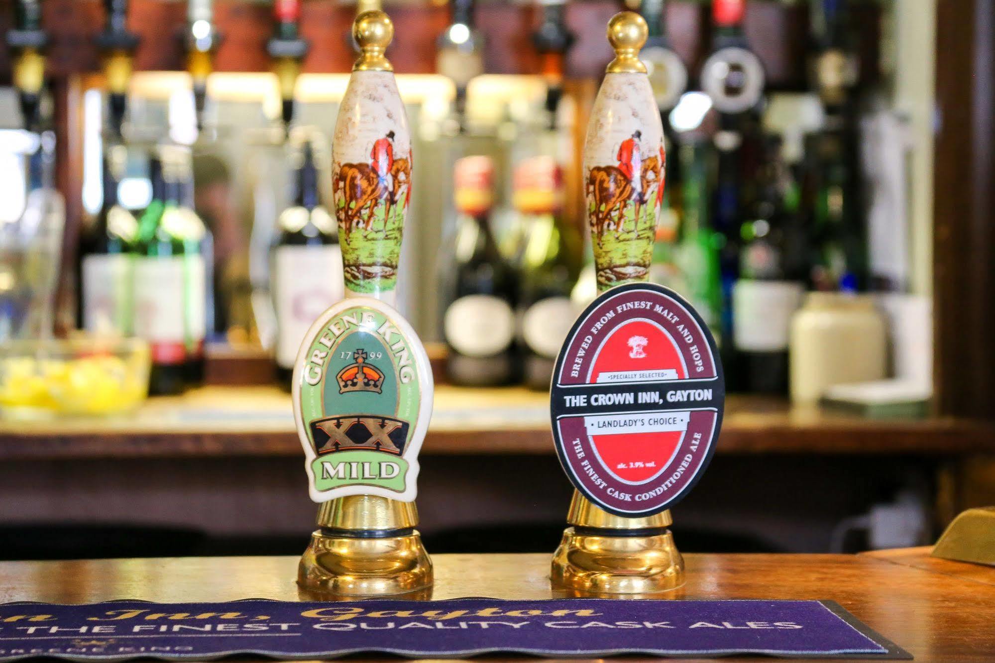 The Crown Inn Gayton  Luaran gambar
